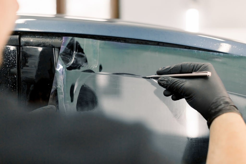 Window and light tinting at Kov Wraps